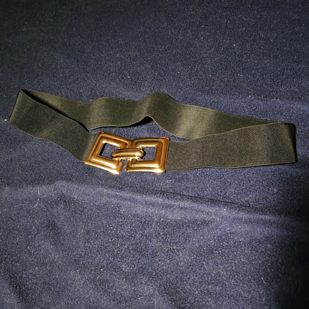 🍀 NWOT Black & Gold Mid-Waist Stretchy Belt Size 2XL